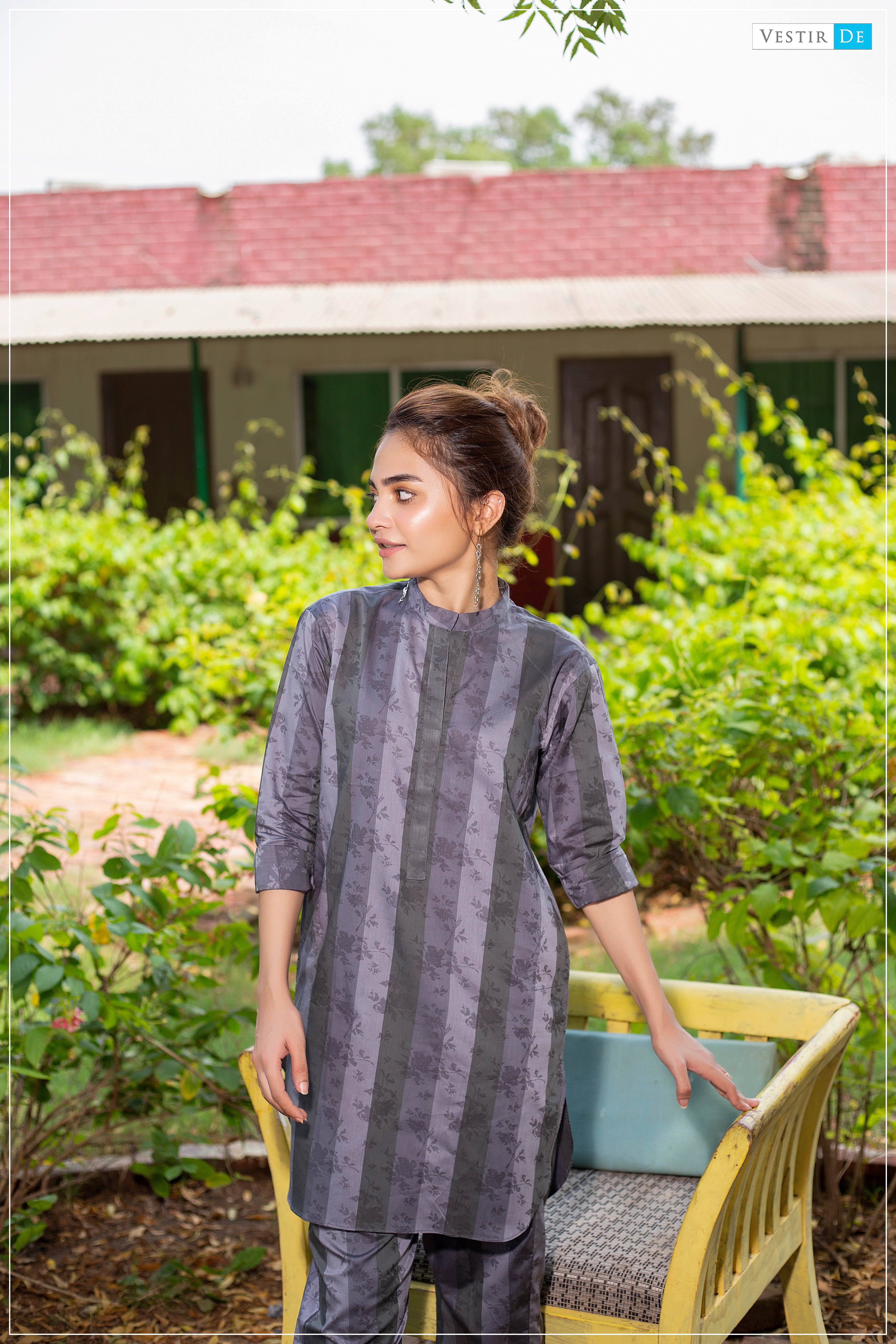 Grey & Sliver Printed Kurti With Trouser