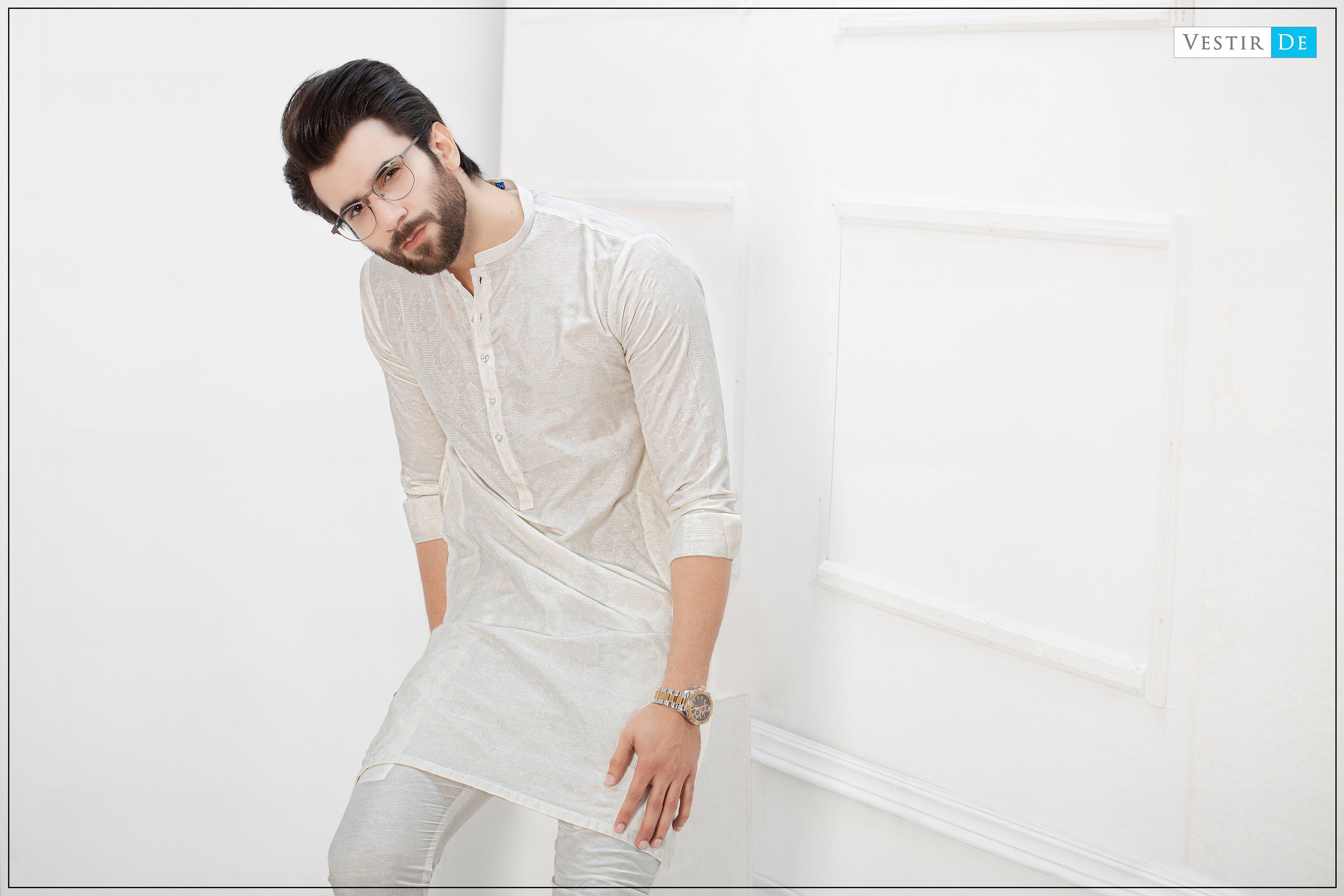 Creamy Texture Motive Kurta With Trouser - Vestir De