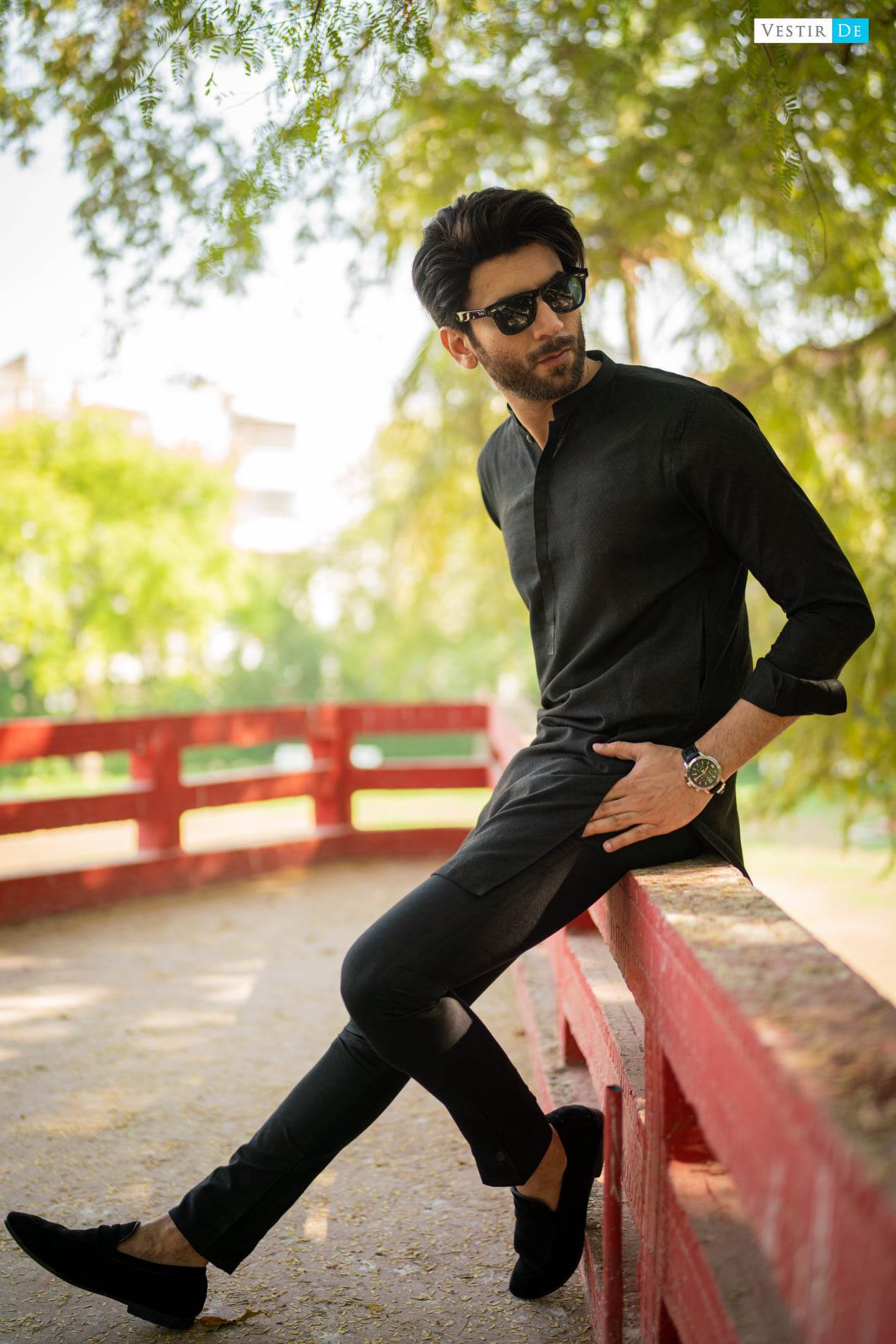 01 EE23 Black Jacquard Kurta Trosuer