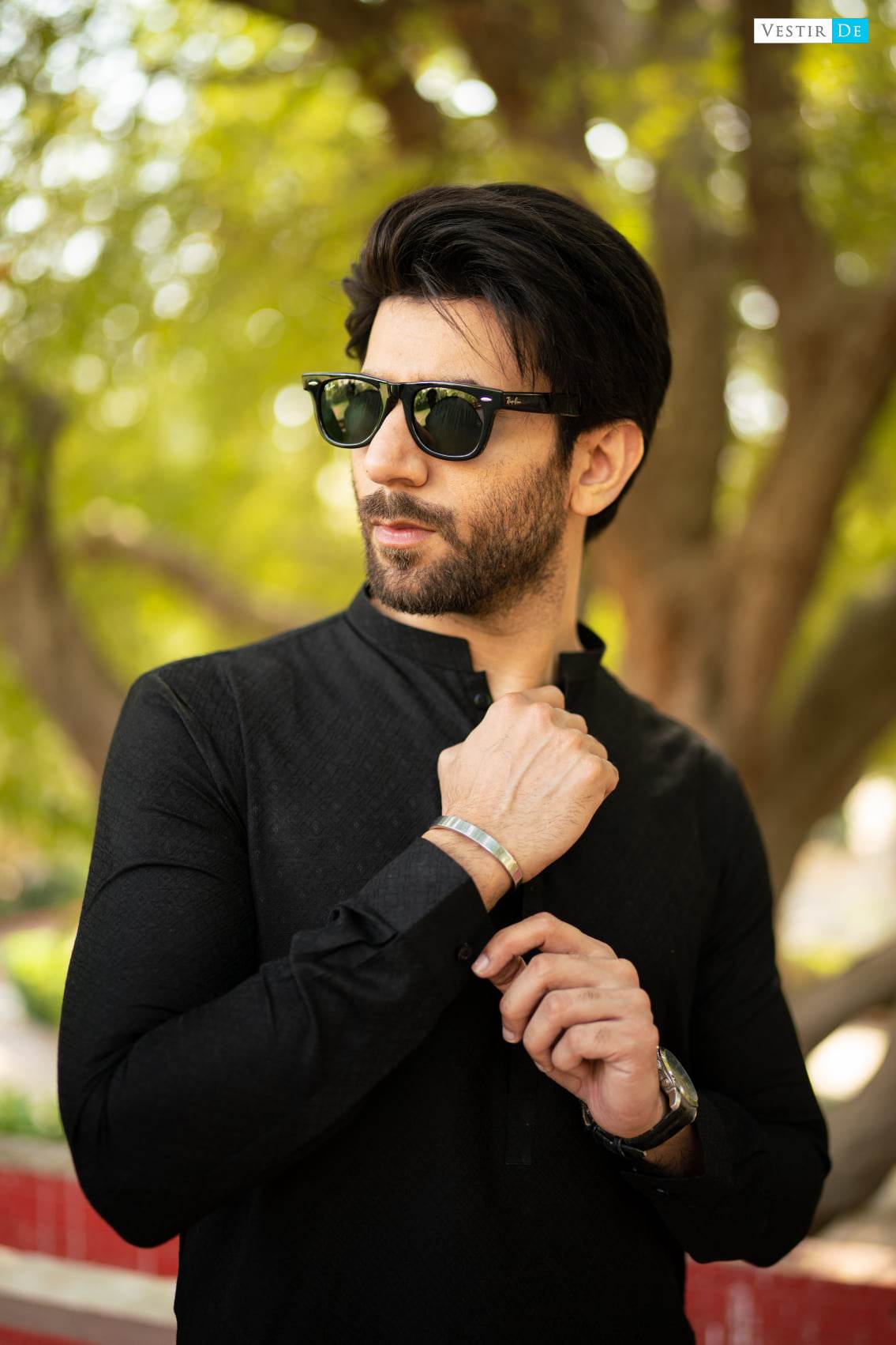 01 EE23 Black Jacquard Kurta Trosuer