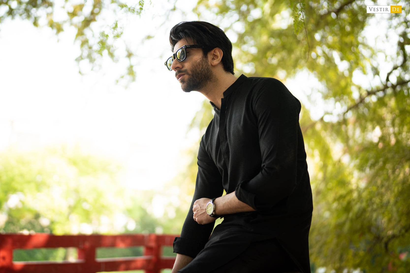 01 EE23 Black Jacquard Kurta Trosuer