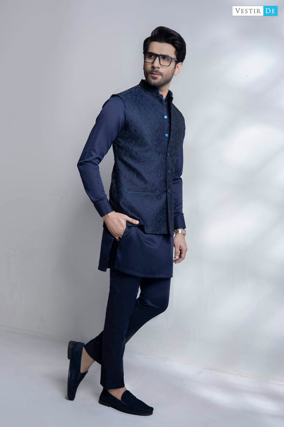Navy Kurta Trouser With Navy Embriodery Waistcoat