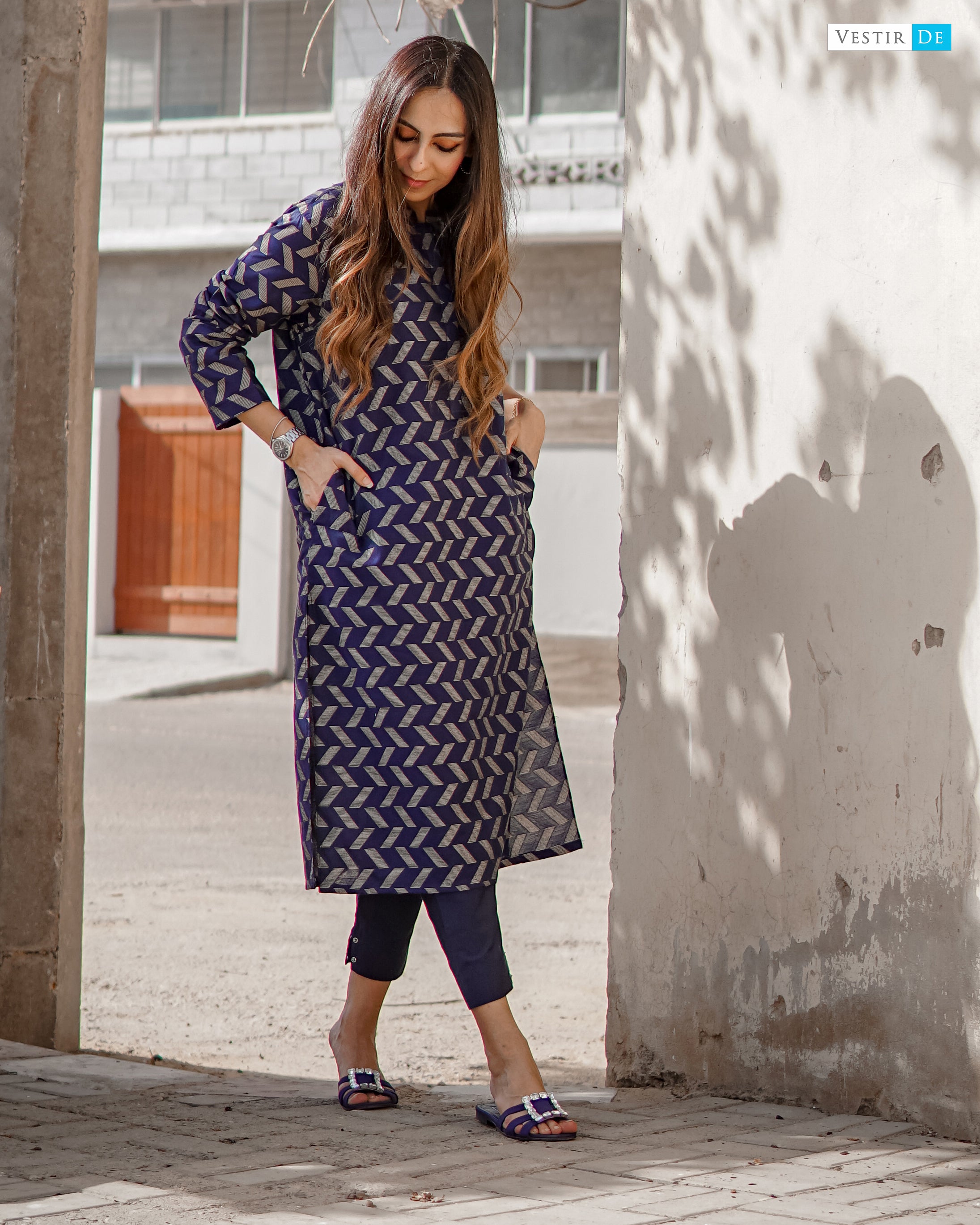 Navy  Jacquard Kurta With Trouser